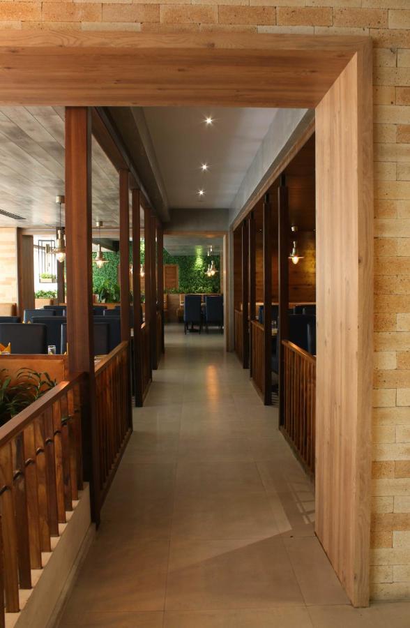 Hotel Kinara Grand Haidarábád Kültér fotó